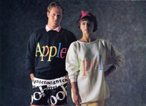apple_clothing_01.jpg