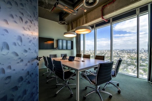 contemporary-google-office-headquarters-in-tel-aviv-israel-6.jpeg