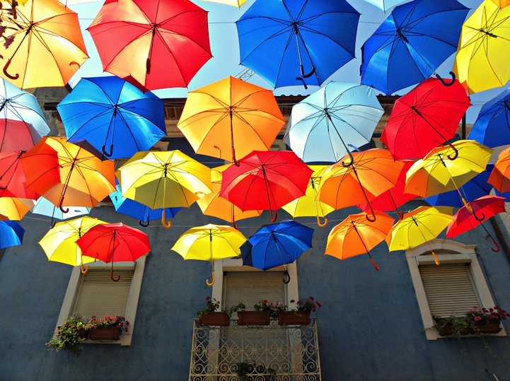 portugalumbrellas01.jpg