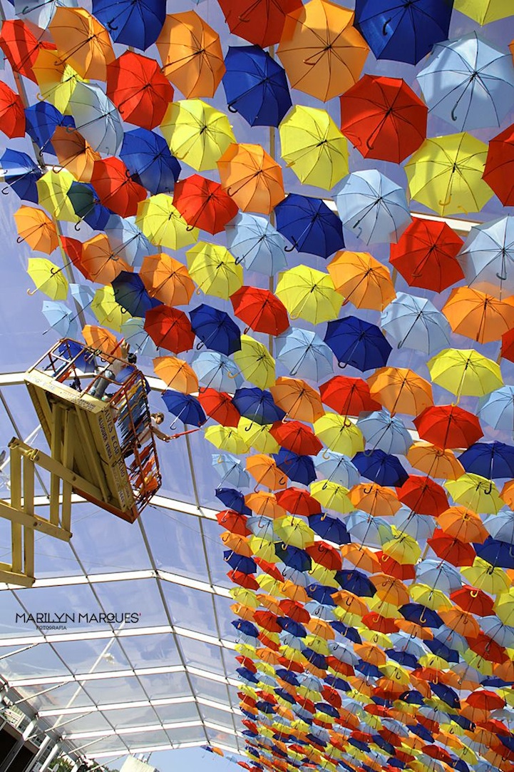 umbrellas002.jpg