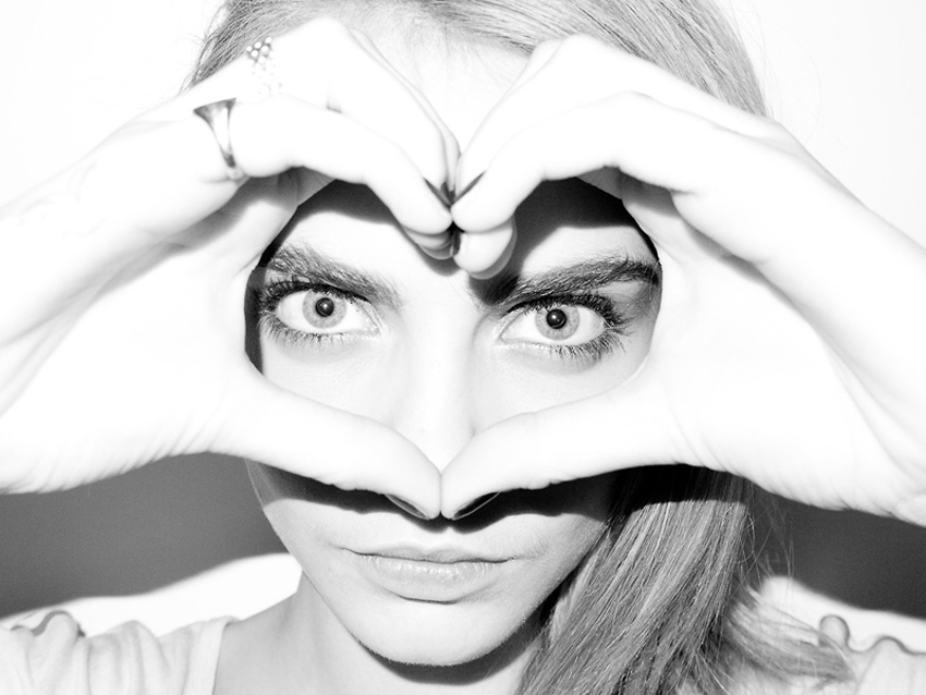cara_delevingne_by_terry_richardson,_october_2013-003.png