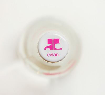 evian-2012-design-bottle-courreges-designscene-net-041.jpg