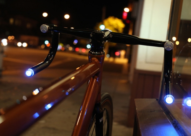 helios-smart-bike-bars-2.jpg