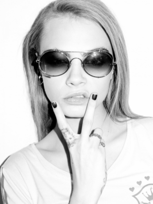 cara-delevingne-by-terry-richardson-octo.png