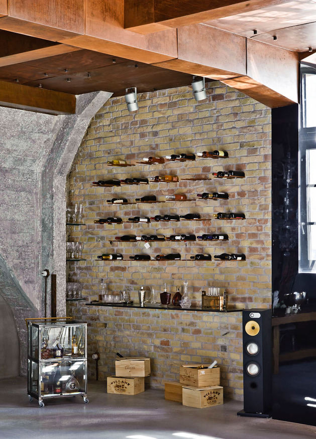 eclectic-loft-apartment-budapest-shay-sabag-wine-wall-thumb.jpg