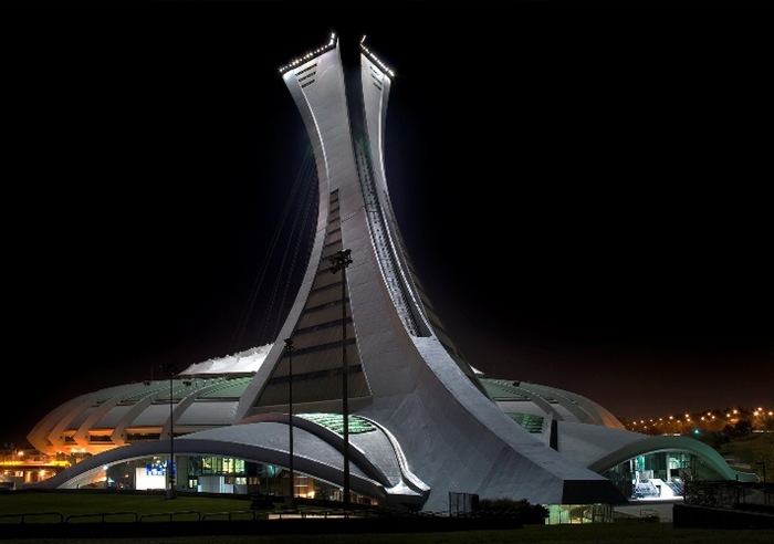 15-33-worlds-top-strangest-buildings-olympicstadium.jpg