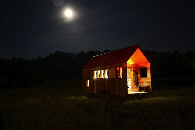 200-square-foot-pocket-shelter-mobile-house-by-aaron-maret-20.jpeg